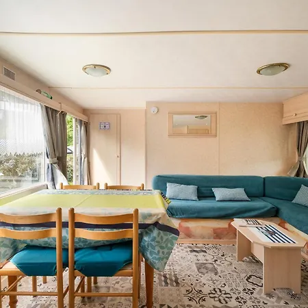 Mobilhome Capacite 2 A 4 Personnes *