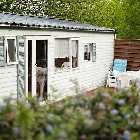 Mobilhome Capacite 2 A 4 Personnes * Pluduno